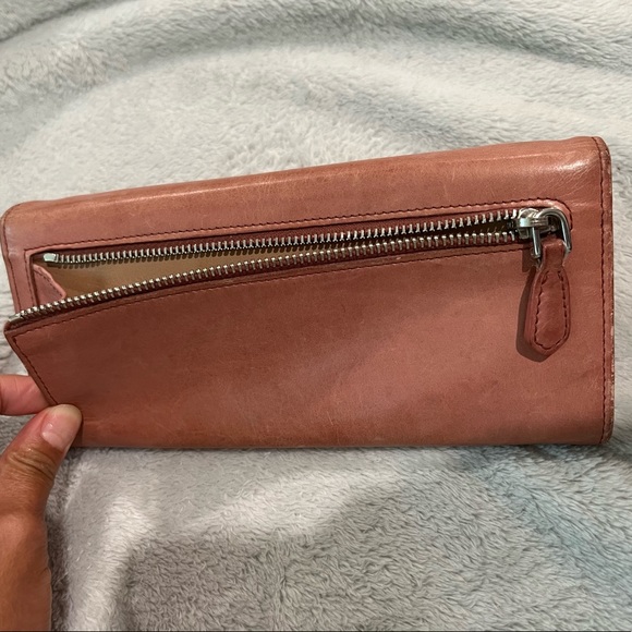 Authentic PRADA leather long wallet - Picture 15 of 16